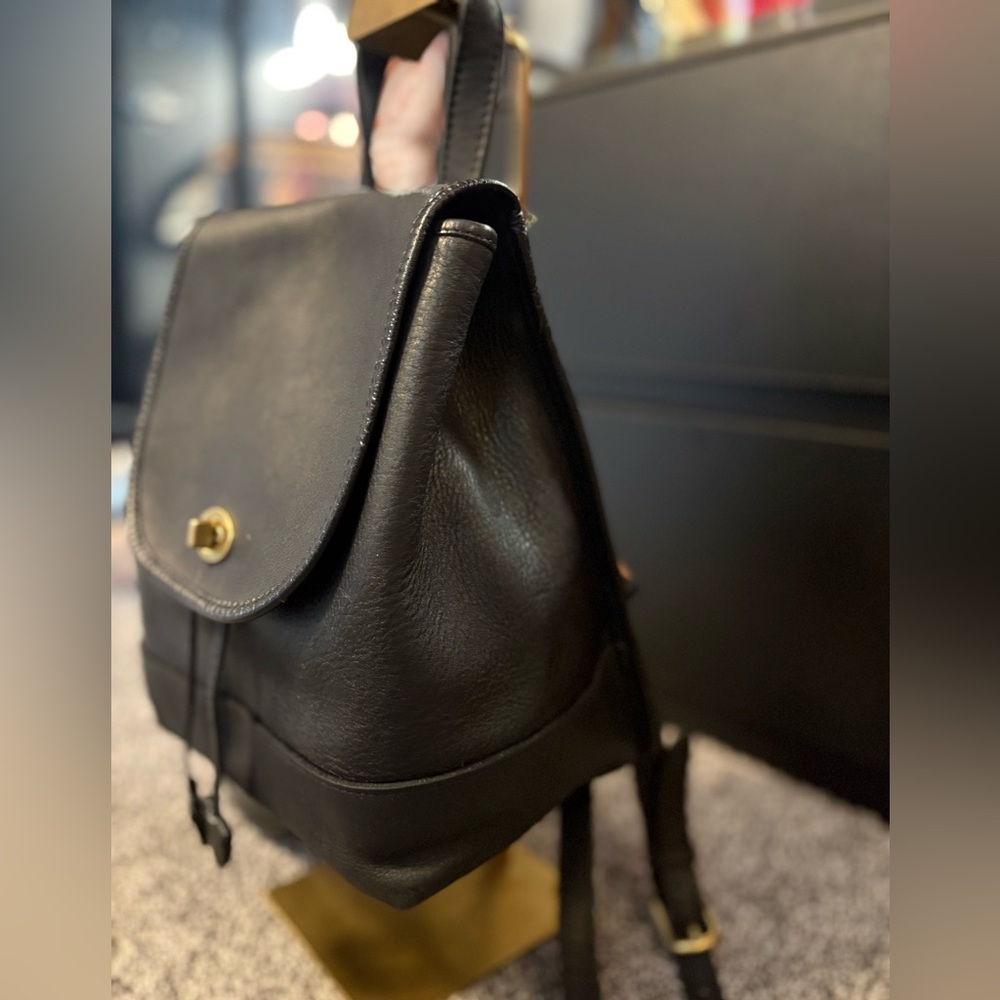 Coach vintage Day Pack in Black glovetanned leather- (USA) - Picture 12 of 16